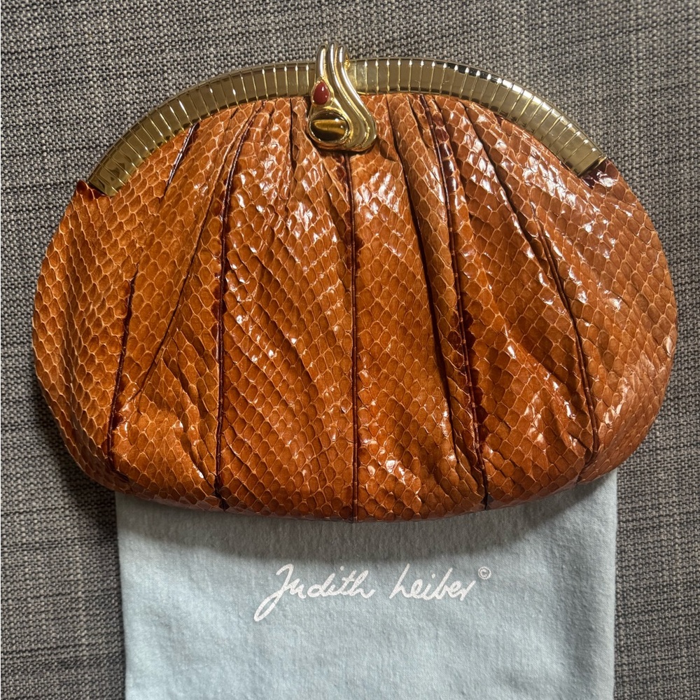 Judith Leiber 1980s Tan Snakeskin Embossed Clutch with Jewel Closure
